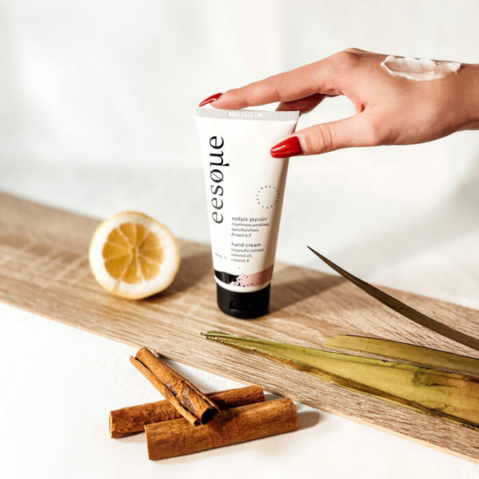 Hand cream with magnolia extract - Image 3